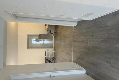 Casă cu 3 camere cu Teren 450 Mp în 1 Decembrie
