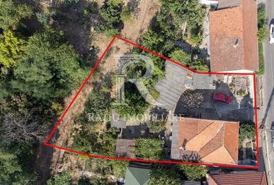 Casă individuală cu 3 camere cu Canalizare în Spitalul Județean