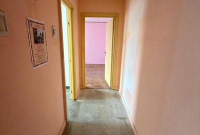 Apartament cu 2 camere decomandat în Central - 2