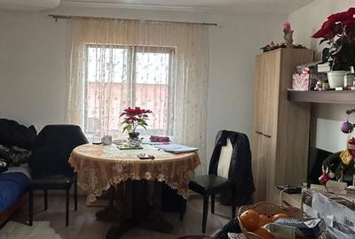 Casă cu 6 camere cu Teren 300 Mp în Central - 15
