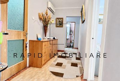 Apartament cu 3 camere decomandat în Micro 39