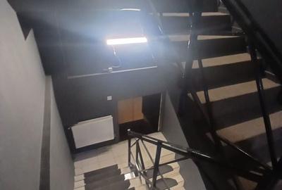 Spațiu comercial, de 250 mp, în Central