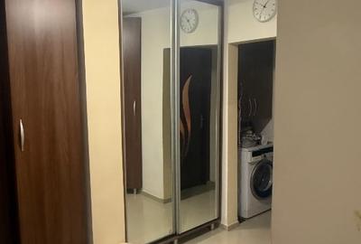 Apartament cu 2 camere decomandat, mobilat în Energia