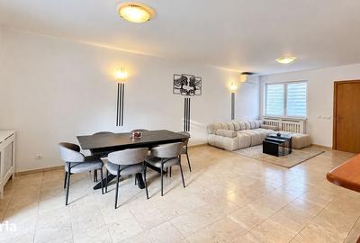 Apartament cu 4 camere în Iancu Nicolae