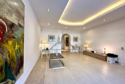 Apartament cu 7 camere decomandat, mobilat în Capitale - 1