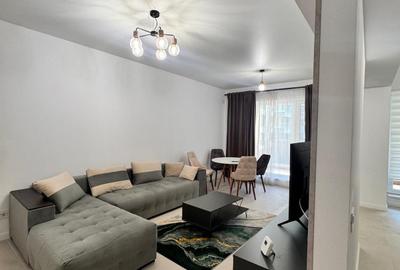 Apartament cu 3 camere semidecomandat în Pipera
