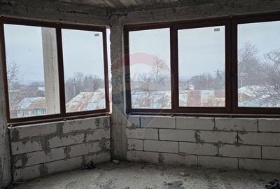Casă individuală cu 12 camere cu Teren 2869 Mp în Siminicea - 19