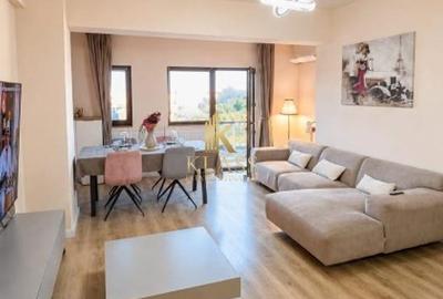 Apartament cu 3 camere decomandat, mobilat în Băneasa
