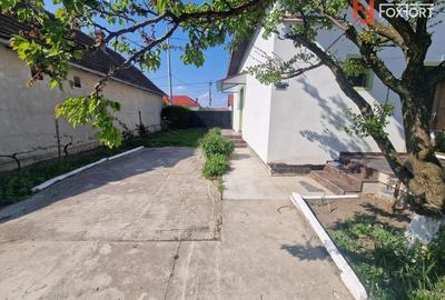 Casă individuală cu 7 camere cu Canalizare în Ultracentral - 11