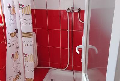 Garsonieră decomandată în Iris - 2