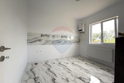 Casă cu 3 camere cu Teren 245 Mp în Valu lui Traian - 7