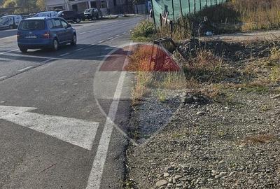 Teren de 7478 mp, în Central
