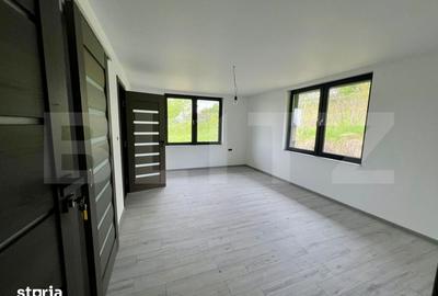 Casă cu 3 camere cu Teren 2600 Mp în Livezile - 10