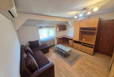 Apartament cu 2 camere decomandat în Aradului
