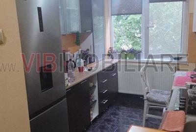 Apartament cu 2 camere semidecomandat în Tipografilor