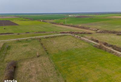 Teren de 1440 mp, în Central - 2