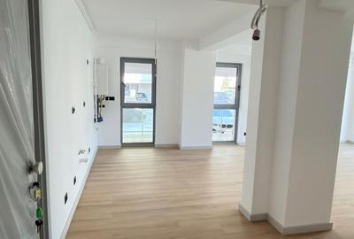 Apartament cu 2 camere decomandat în Lipovei