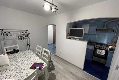 Apartament cu 2 camere decomandat în Vest