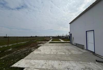 Teren de 8400 mp, în Central