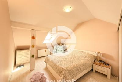 Apartament cu 4 camere decomandat, mobilat în Central - 12