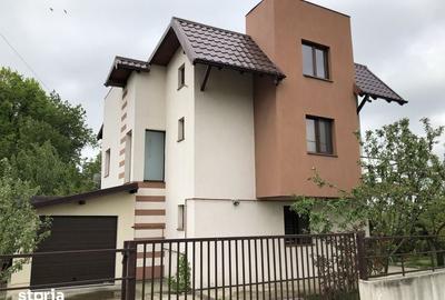 Casă cu 4 camere cu Teren 150 Mp în Moșoaia