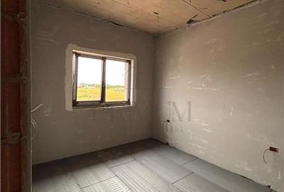 Duplex cu 4 camere cu Canalizare în Moșnița Nouă - 6