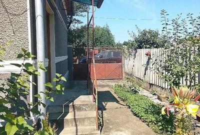 Casă cu 3 camere cu Teren 700 Mp în Central