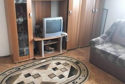 Apartament cu 3 camere semidecomandat în Central - 4
