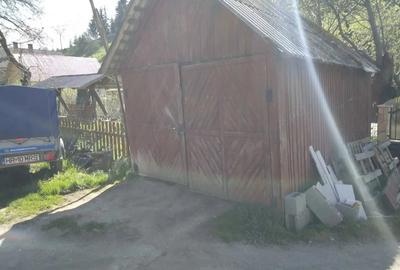 Casă cu 4 camere cu Teren 1900 Mp în Central