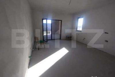 Casă cu 5 camere cu Teren 1500 Mp în Jelna - 8