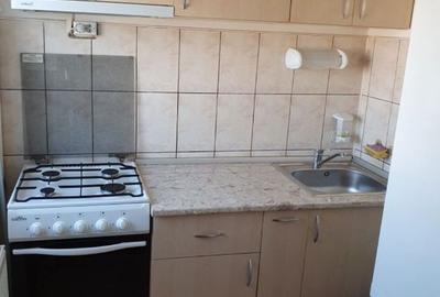 Garsonieră decomandată în Sebastian - 4