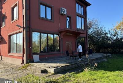 Casă cu 10 camere cu Teren 2000 Mp în Ultracentral - 5