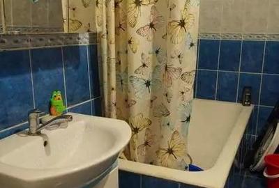 Casă cu 3 camere cu Teren 620 Mp în Central - 2