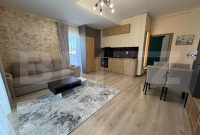 Apartament cu 3 camere decomandat, mobilat în Florești