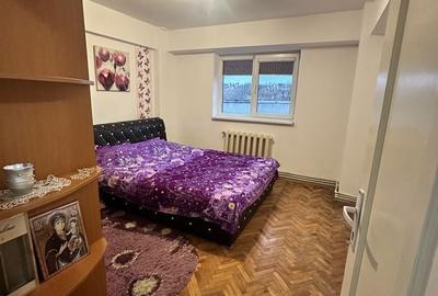 Apartament cu 2 camere decomandat în Central - 1