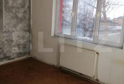Apartament cu 2 camere decomandat în Micro 1