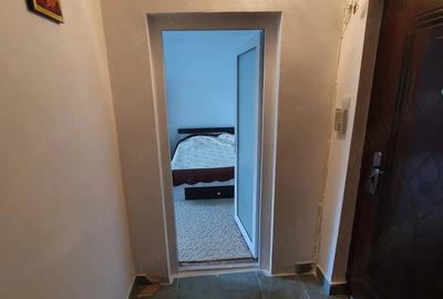 Garsonieră decomandată în Central - 1