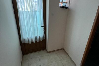 Casă individuală cu 3 camere cu Canalizare în Ana Ipătescu - 3