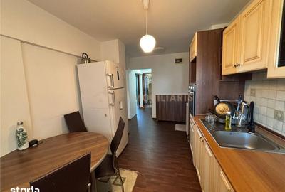 Apartament cu 3 camere decomandat în Vasile Alecsandri - 2