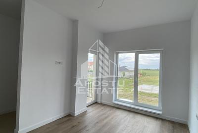 Duplex cu 5 camere cu Canalizare în Săcălaz - 4