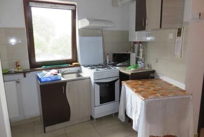 Apartament cu 2 camere decomandat, mobilat în Cug - 3