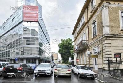 Apartament cu 2 camere decomandat în Ultracentral