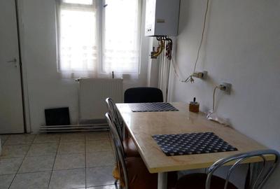 Apartament cu 4 camere decomandat în Mărăști - 2