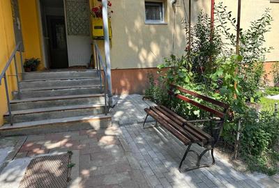 Apartament cu 2 camere decomandat în Central - 2