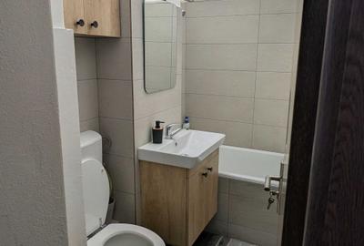 Apartament cu 2 camere decomandat în Central - 3