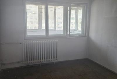 Apartament cu 2 camere semidecomandat în Titulescu - 3