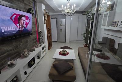 Apartament cu 2 camere decomandat în Sud
