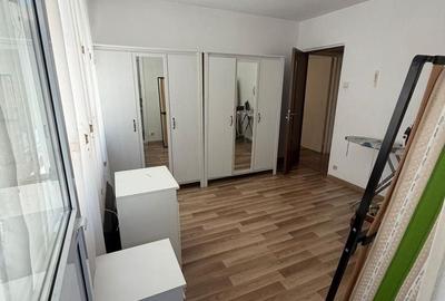 Apartament cu 2 camere semidecomandat, mobilat în Baba Novac