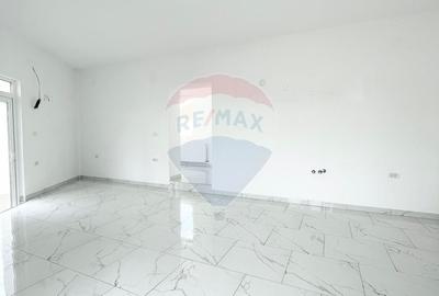 Spațiu comercial, de 50 mp, în Pârneava
