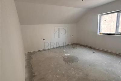 Duplex cu 4 camere cu Canalizare în Moșnița Nouă - 2